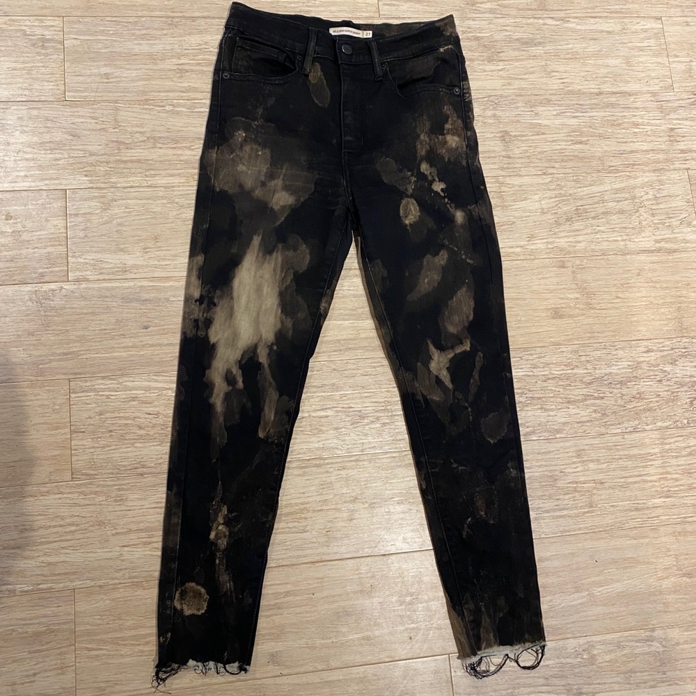⚡️funky bleach tie-dye Levi’s⚡️